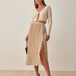 Reformation Verona Skirt Beige — size 0